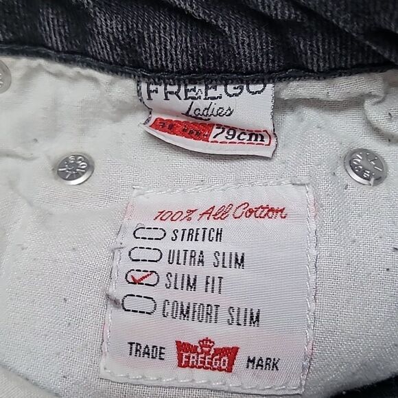 Vintage Freego High Rise Slim Fit Jeans Size 31 - Picture 11 of 11